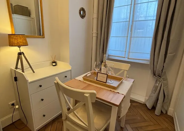 Apartamento Cosy Hyper Centre-ville Niza